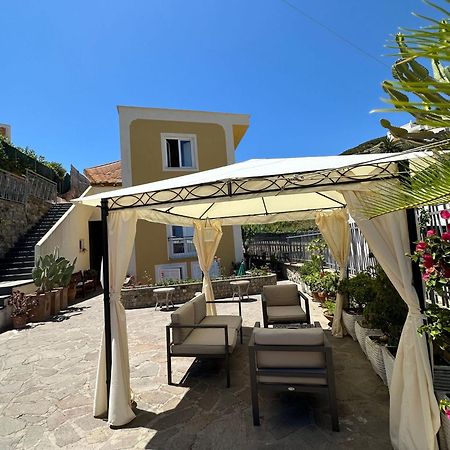 Ponza Inn- Casa Giovanna ภายนอก รูปภาพ